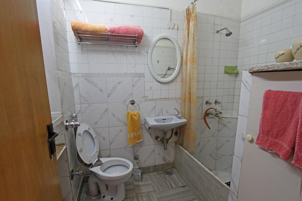 Nina Kochhar'S Homestay Νέο Δελχί Δωμάτιο φωτογραφία